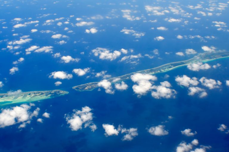 Lazurowe Jezioro – Polskie Malediwy o turkusowym uroku